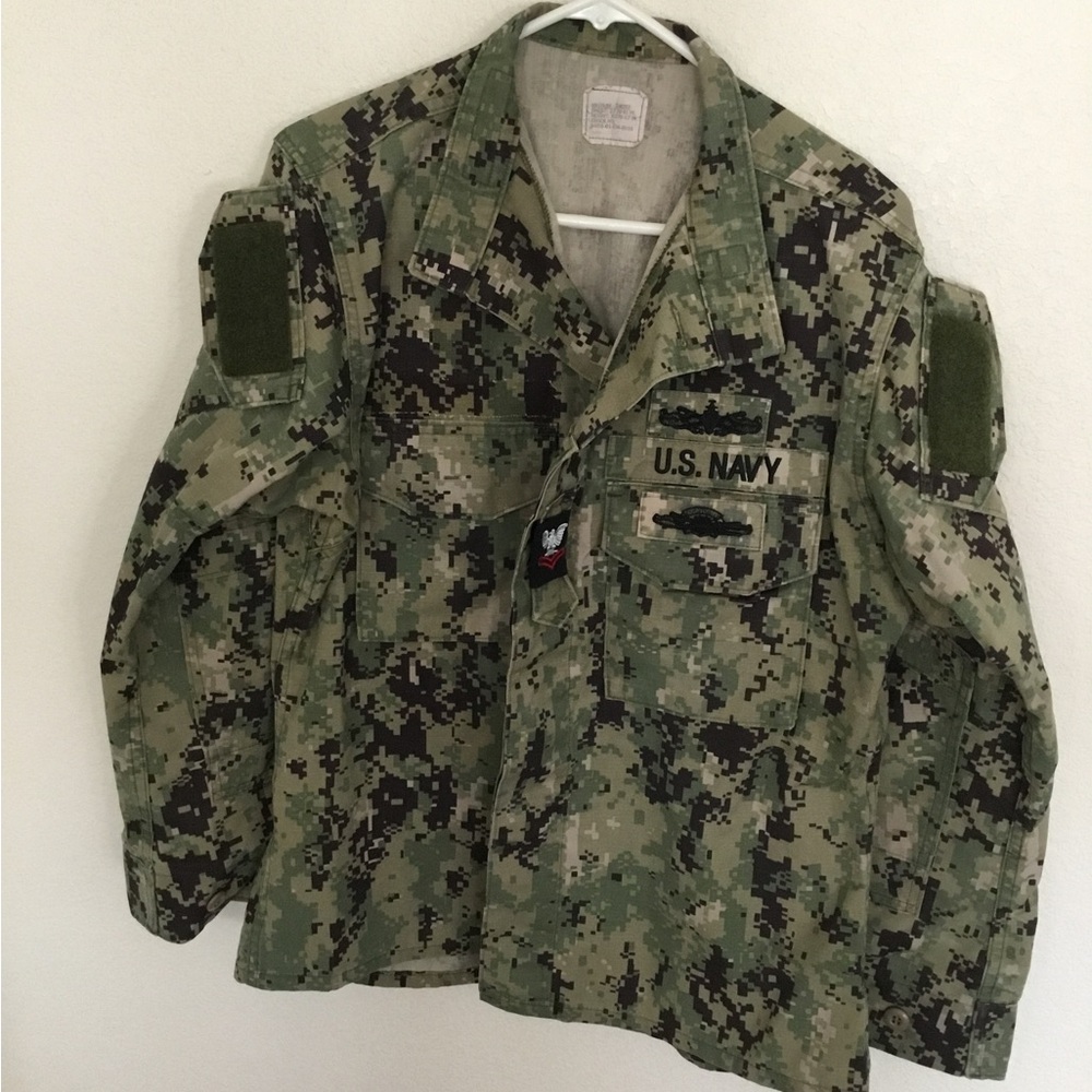 U.S. Navy Camouflage Jacket Nwu type iii size medium short
